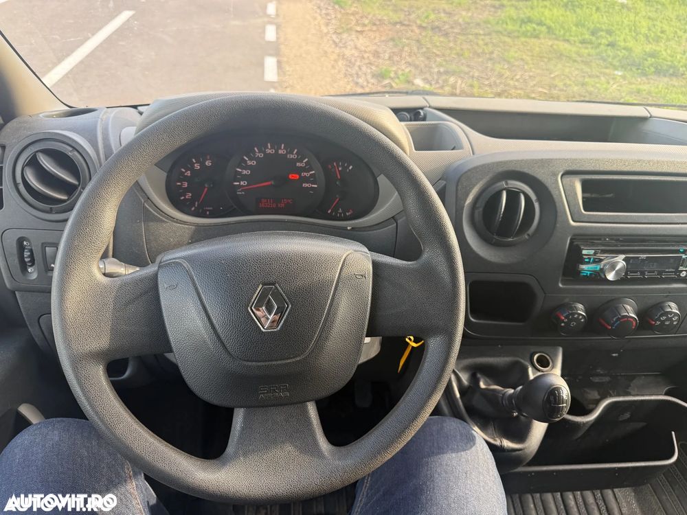 Renault Master 2.3 Combi 3,5t L2H2 8+1 locuri 4,7 m3 Confort - 8
