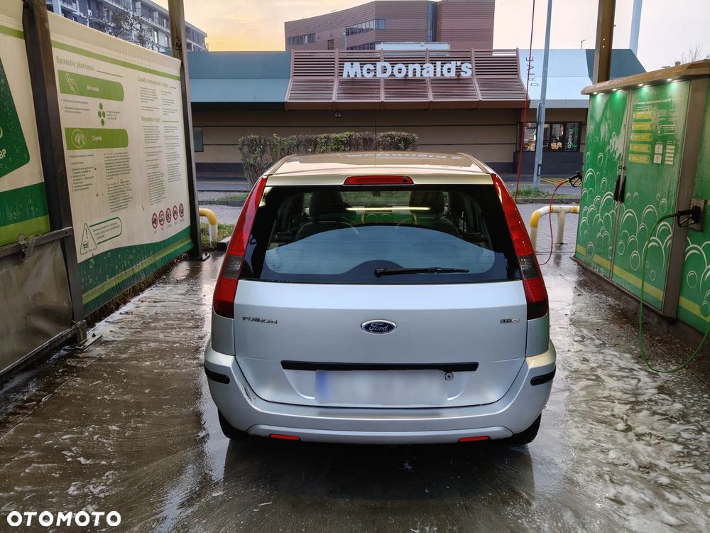 Ford Fusion 1.4 TDCI Ambiente - 14