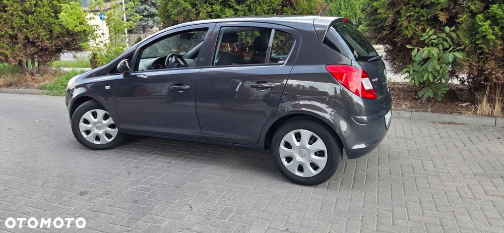 Opel Corsa 1.4 (ecoFLEX) Start/Stop Innovation - 9