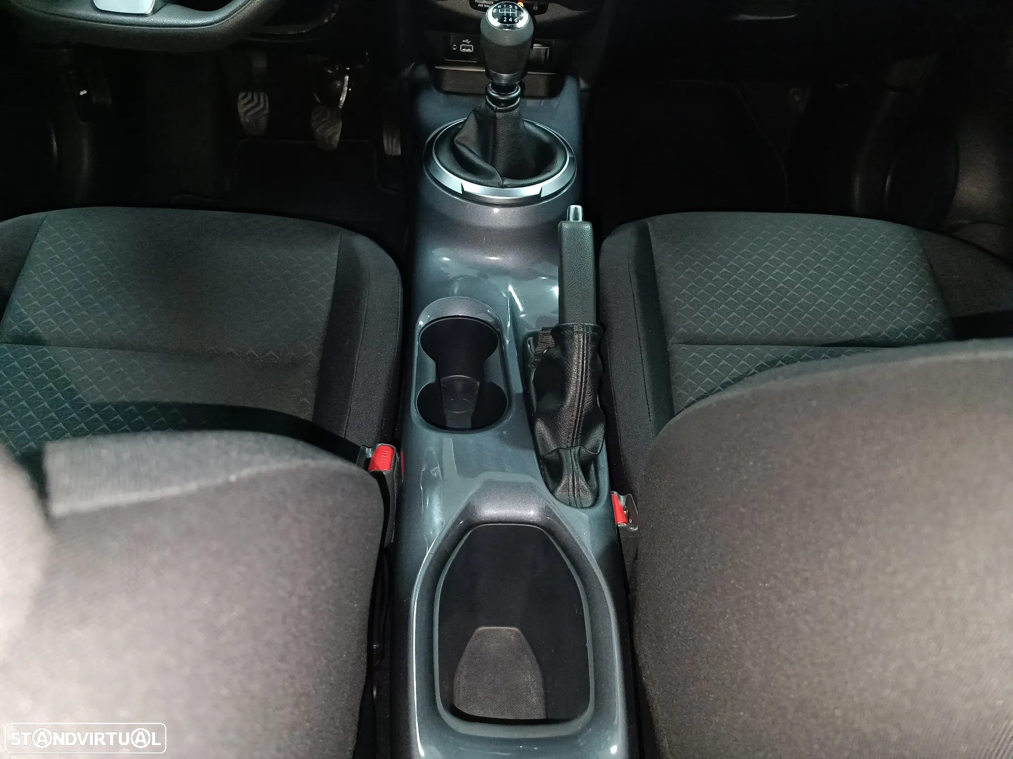 Nissan Juke 1.0 DIG-T N-Connecta - 18