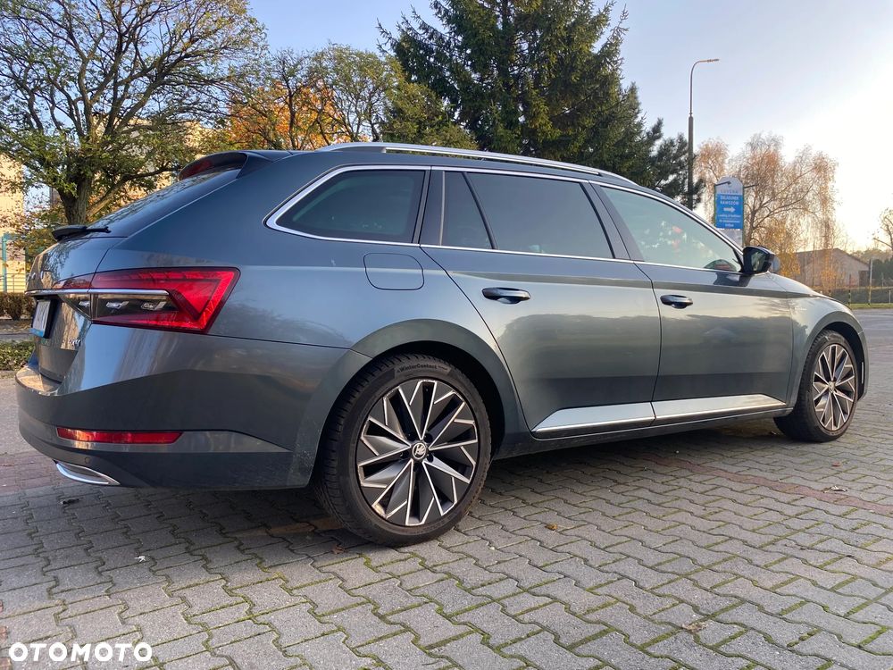 Skoda Superb 2.0 TDI SCR 4x4 L&K DSG - 2