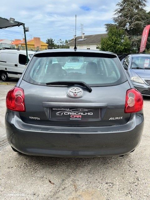 Toyota Auris 1.4 VVT-i AC - 10