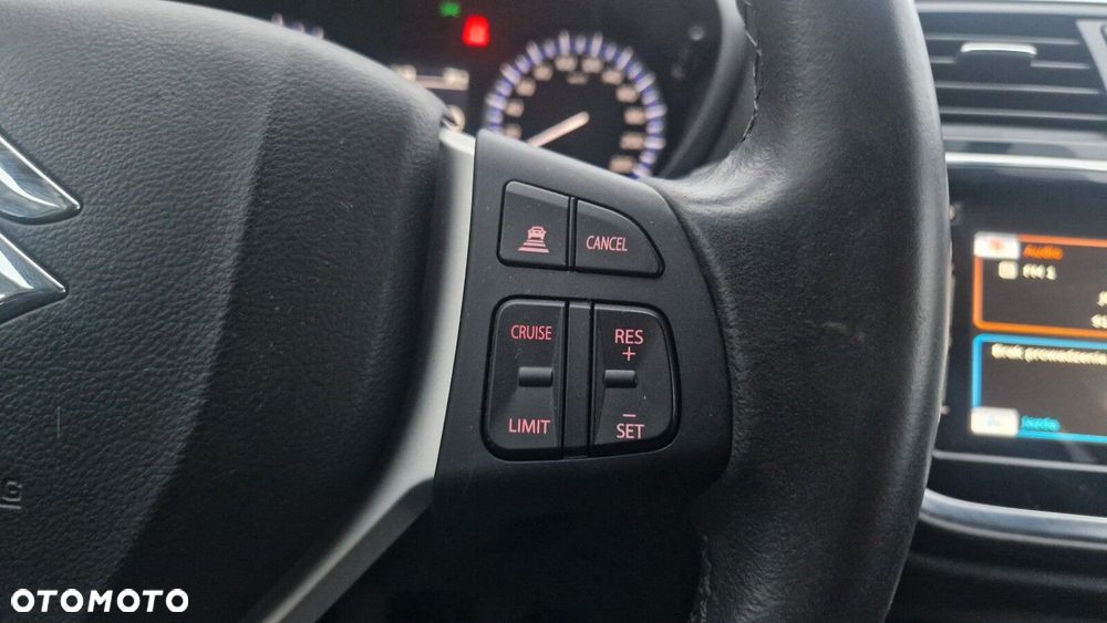 Suzuki SX4 S-Cross 1.4 SHVS Premium - 27