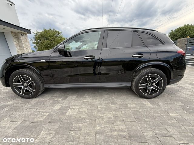 Mercedes-Benz GLC 300 de 4-Matic AMG Line - 9