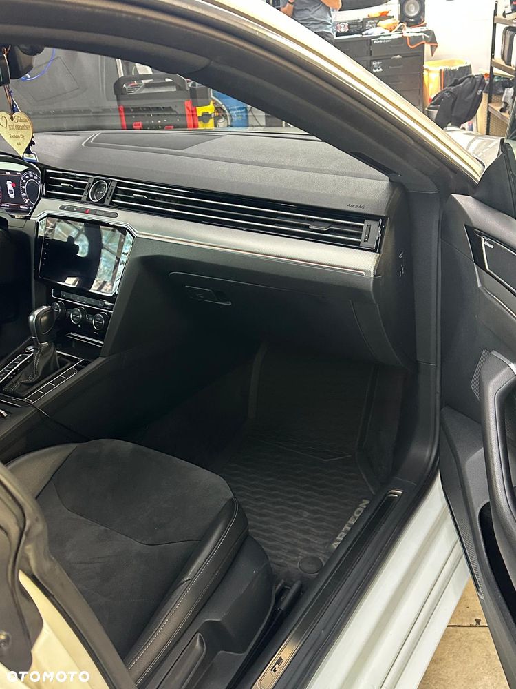Volkswagen Arteon 2.0 TDI Bi-Turbo SCR 4Mot R-Line DSG - 10