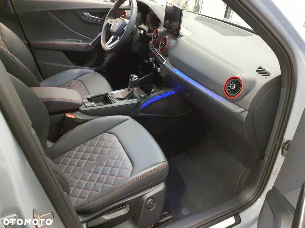 Audi SQ2 - 16