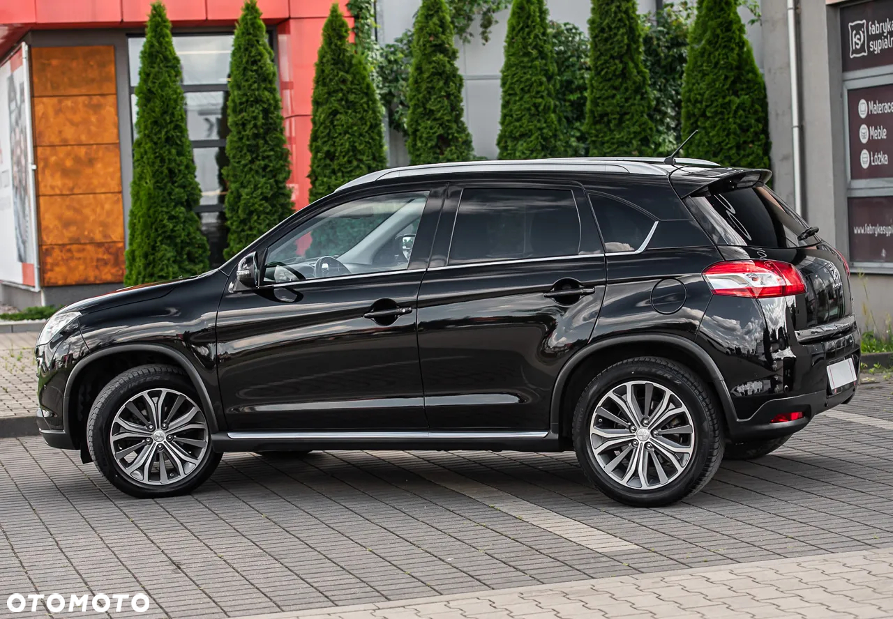 Peugeot 4008 - 10