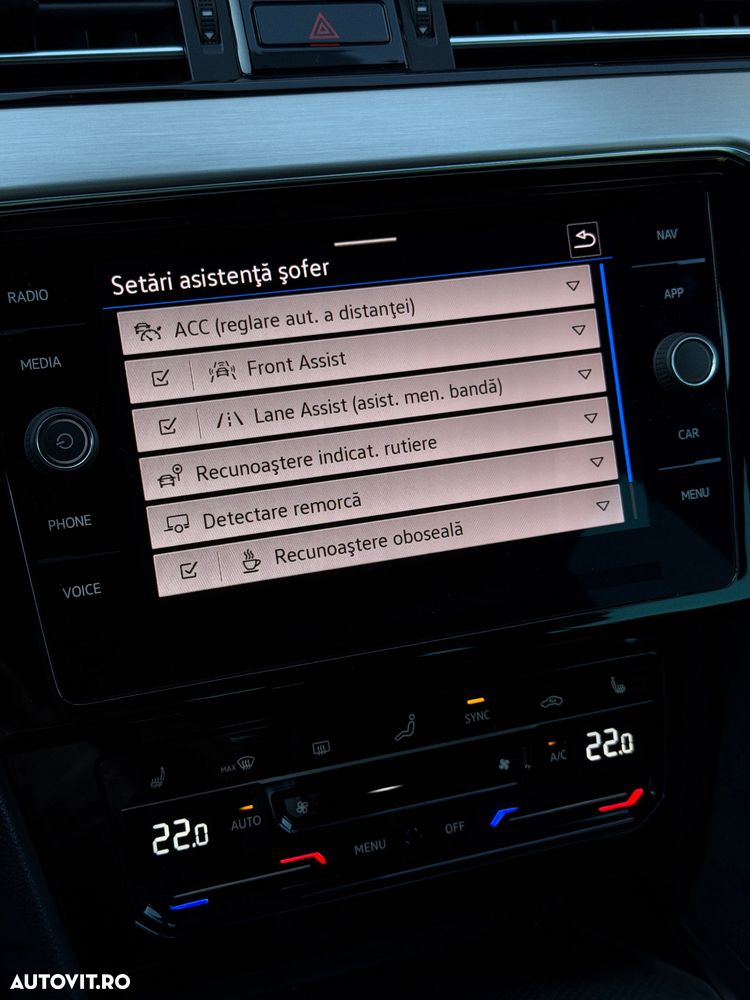 Volkswagen Passat 2.0 TDI SCR DSG Elegance - 22