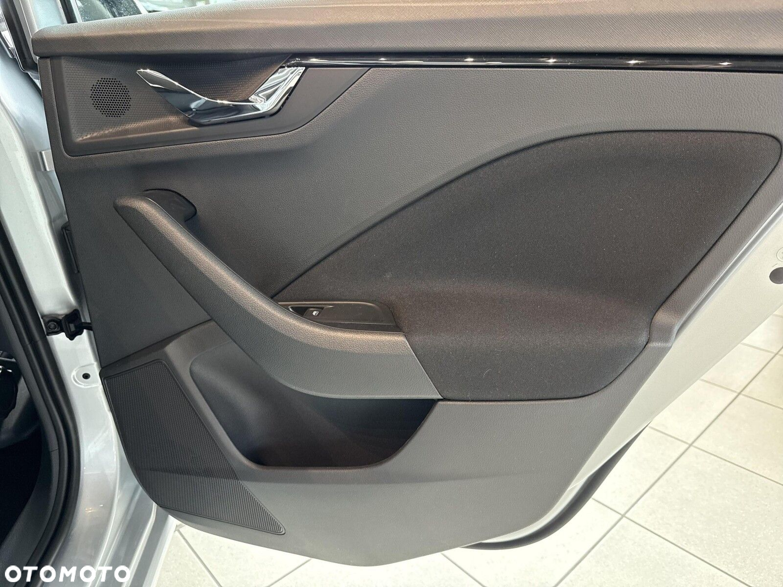 Skoda Scala 1.0 TSI Selection - 25