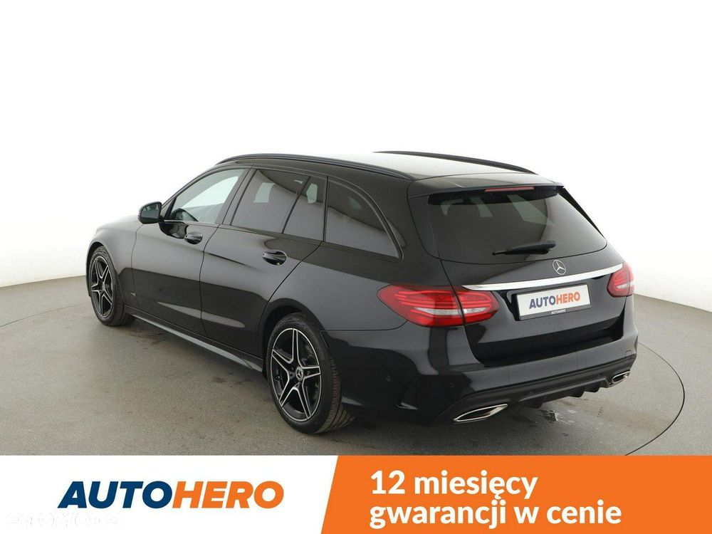 Mercedes-Benz Klasa C 300 4Matic 9G-TRONIC Night Edition - 5