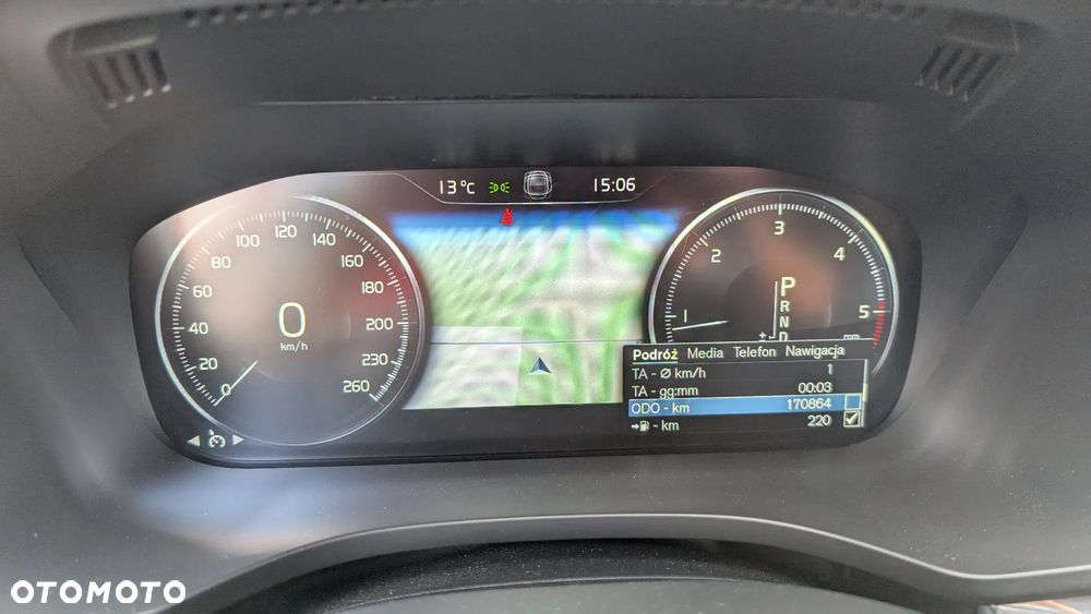 Volvo XC 60 D5 AWD R-Design - 16
