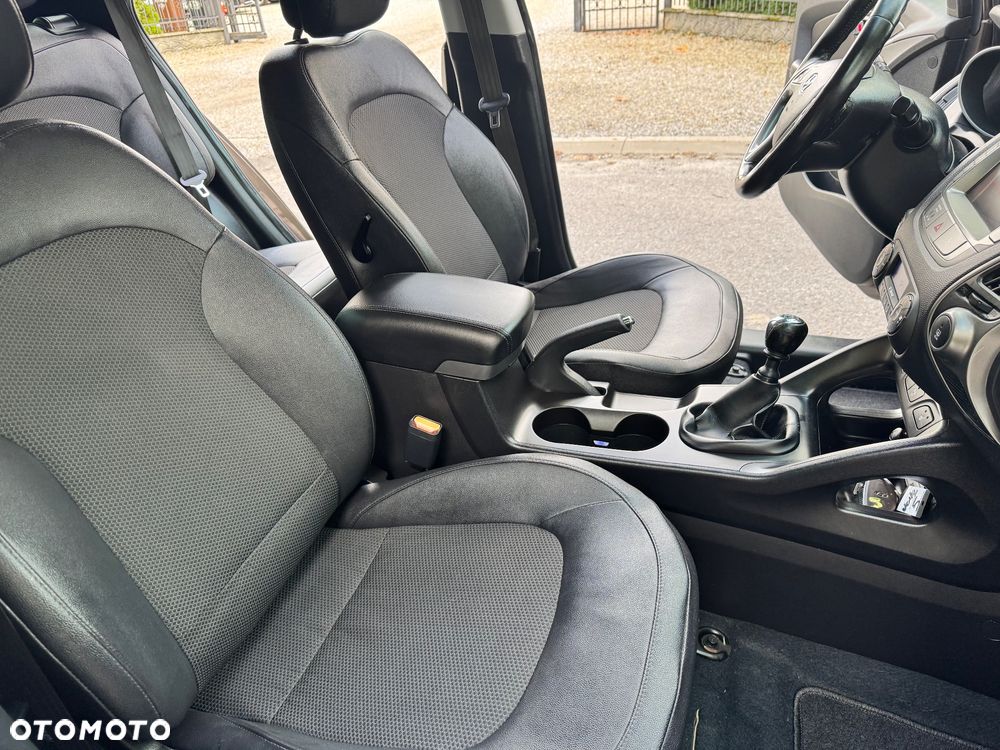 Hyundai ix35 1.6 2WD 5 Star Edition - 16