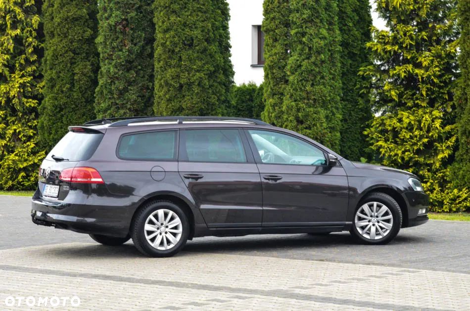 Volkswagen Passat 2.0 TDI Comfortline - 19