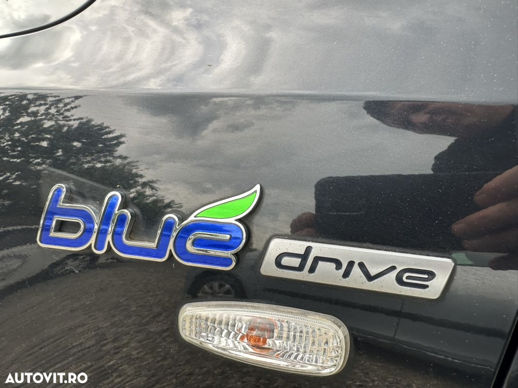 Hyundai i30 i30cw 1.4 blue Comfort - 21