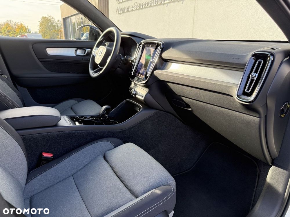 Volvo XC 40 - 19