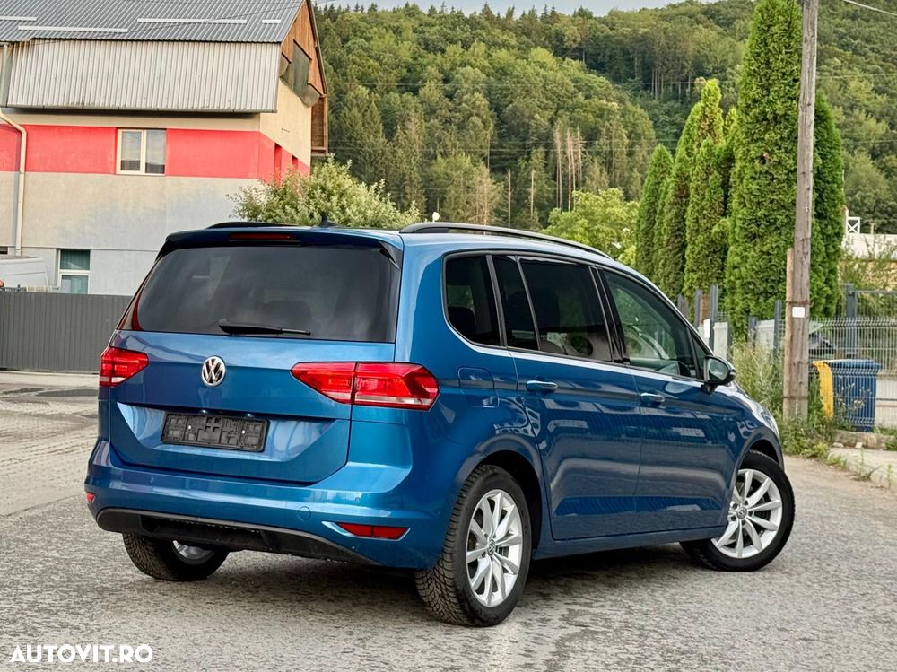 Volkswagen Touran - 7