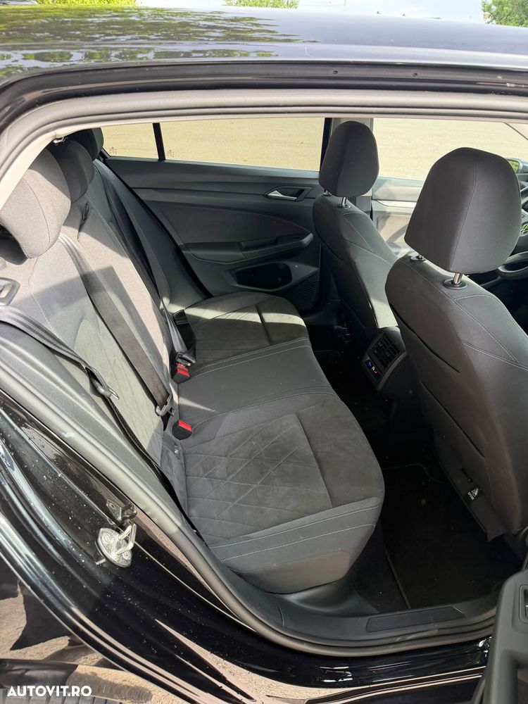 Volkswagen Golf 1.5 TSI ACT Style - 16