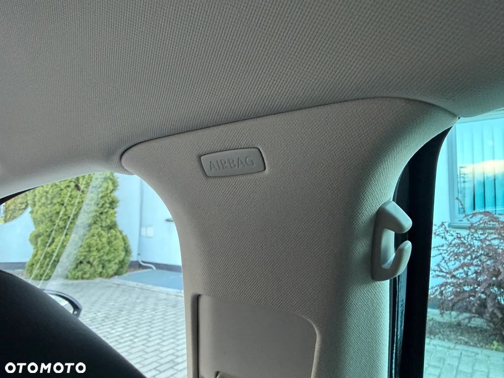 Volkswagen Passat 2.0 TSI 4Mot Highline DSG - 27