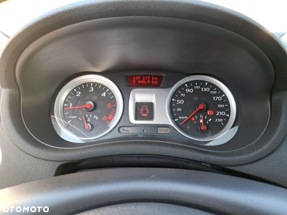 Renault Clio 1.5 dCi Privilege - 15
