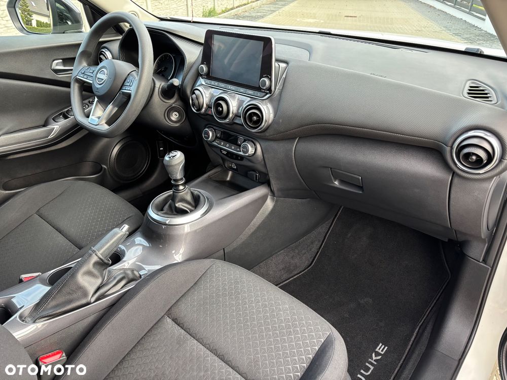 Nissan Juke 1.0 DIG-T Tekna - 6