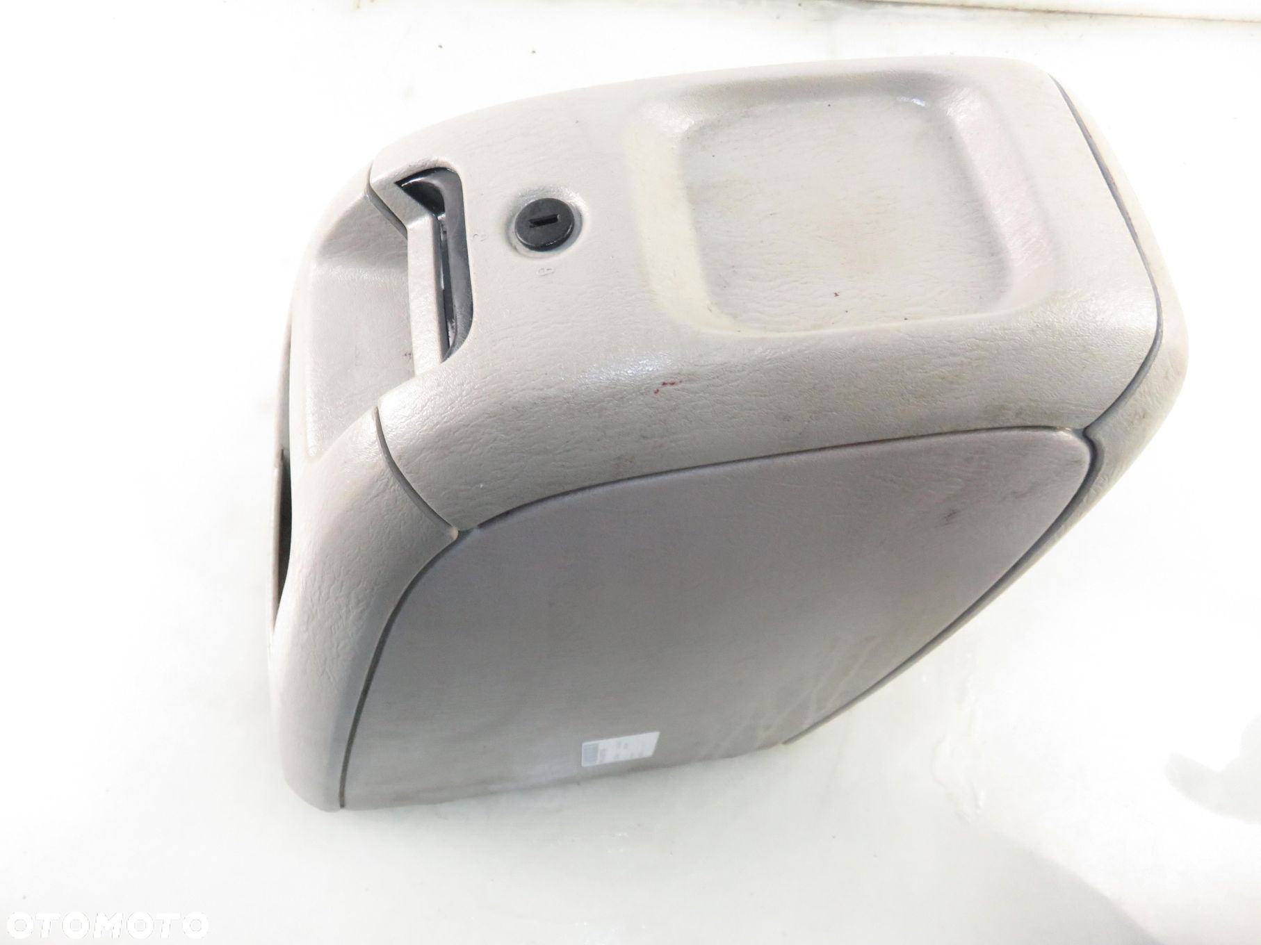 PODŁOKIETNIK CHRYSLER VOYAGER IV OYQ3TRMAB - 7