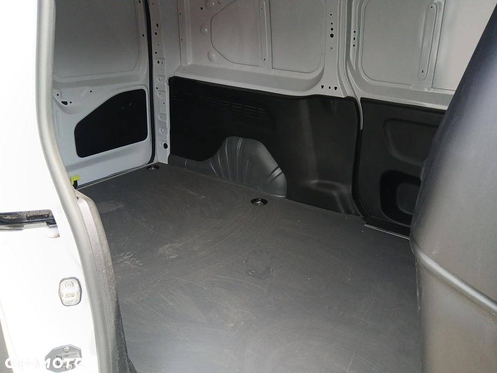 Toyota PROACE CITY - 32