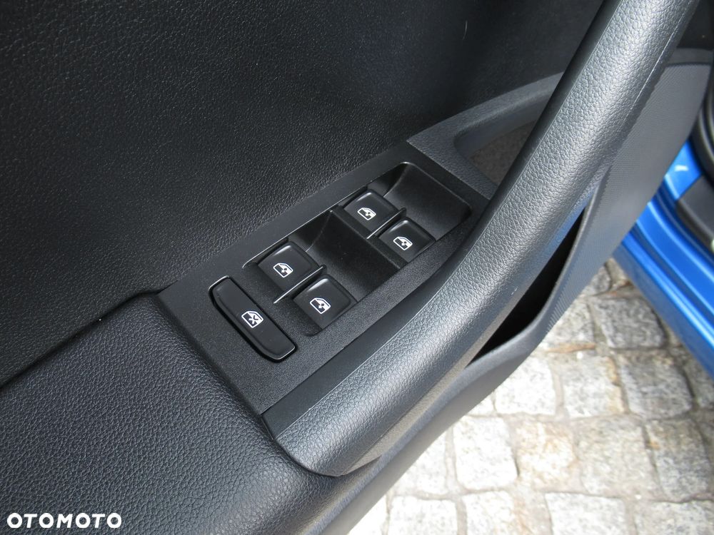 Skoda Octavia 2.0 TDI 4x4 DSG RS - 20