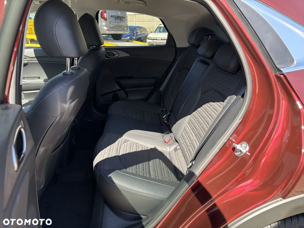 Kia XCeed 1.6 T-GDI L DCT - 16
