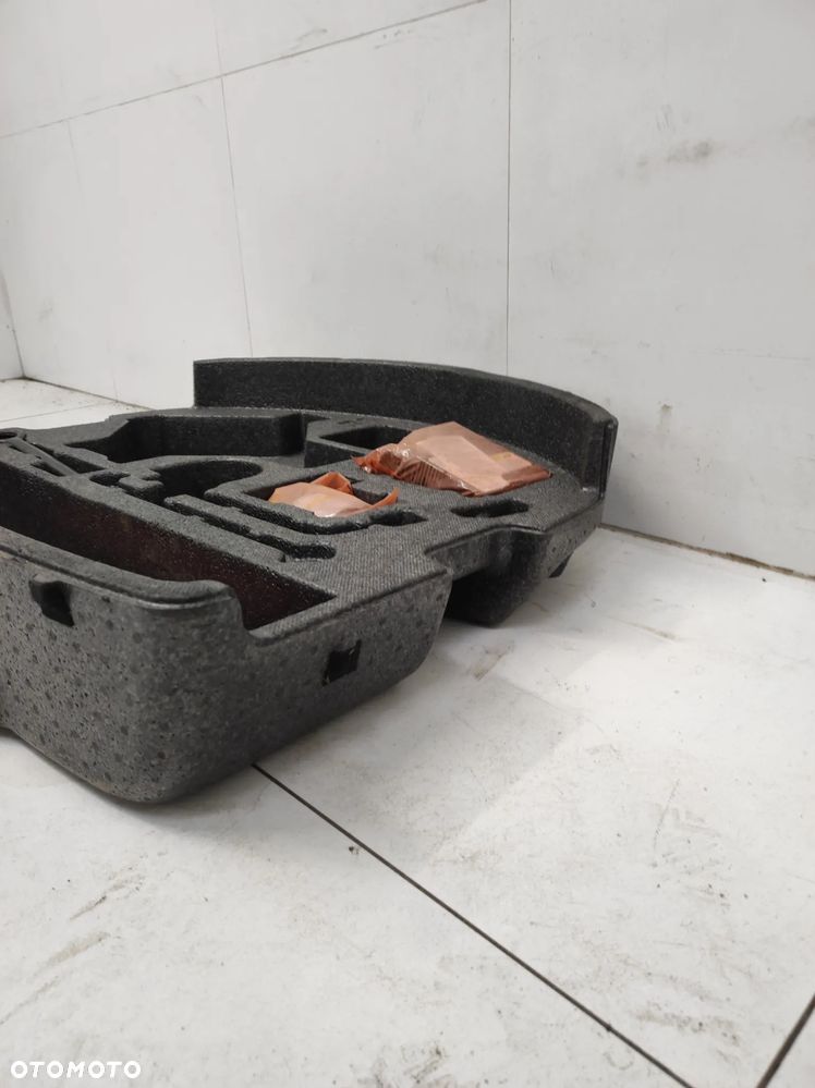 Styropian wkład koła zapasowego bagażnika Toyota RAV4 V 5 - 5