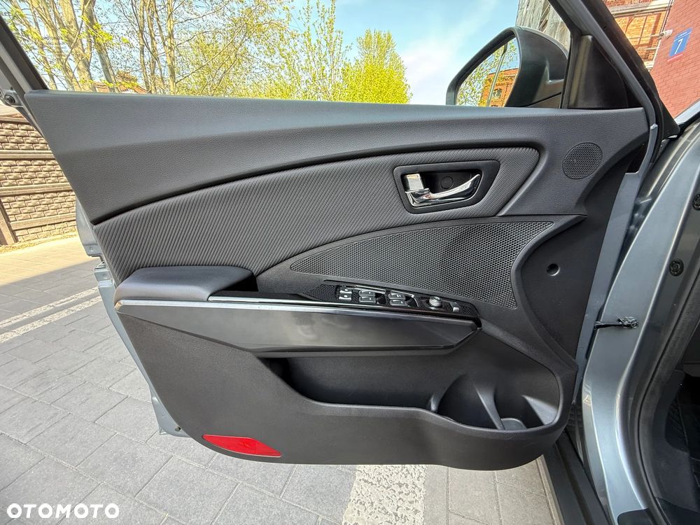 SsangYong/KGM Tivoli Grand 1.5 T-GDI Quartz - 38