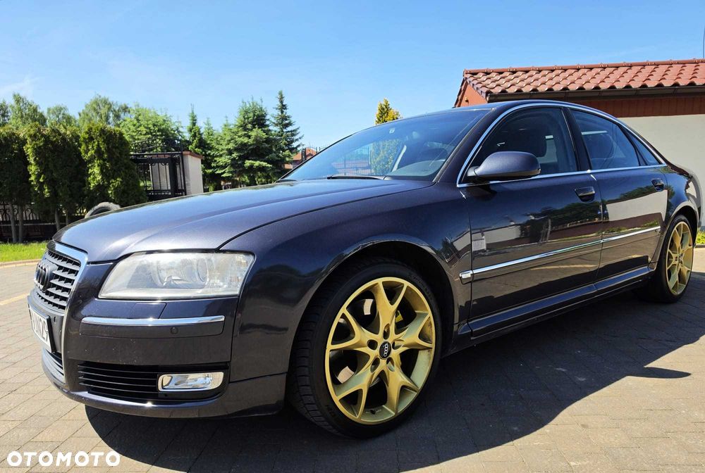 Audi A8 - 3
