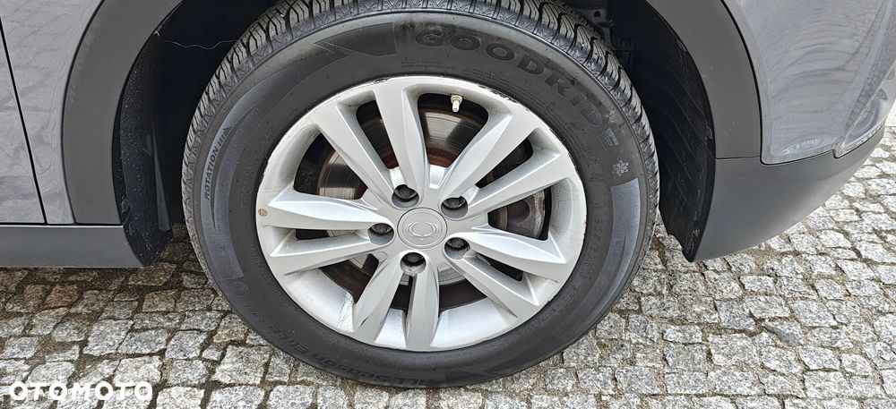 SsangYong/KGM Tivoli e-XGi 160 2WD Sapphire - 36