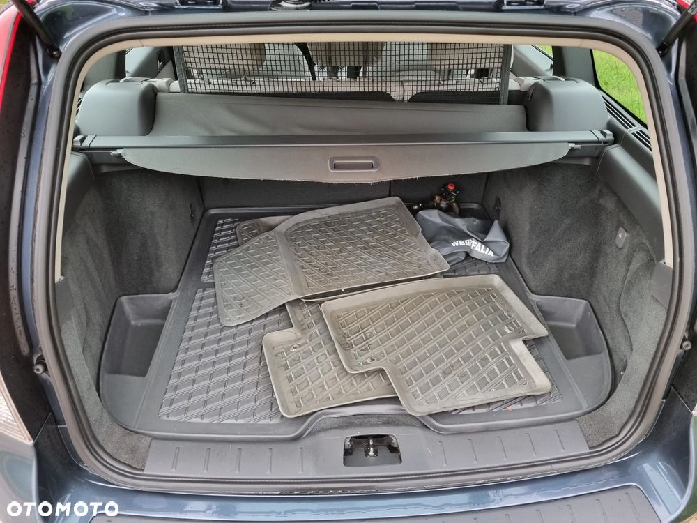 Volvo V50 - 14