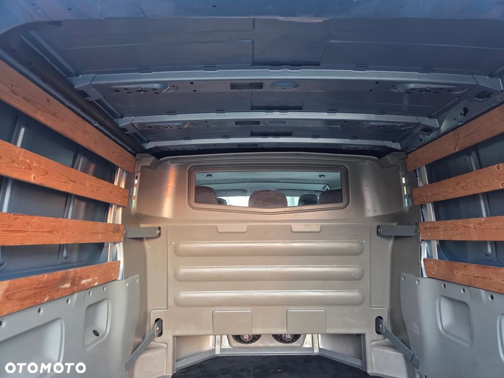 Renault TRAFIC VIVARO LONG KLIMA TEMPOMAT ORYGINAŁ DUBEL KABINA ZADBANY FULL OPCJA DOPOSAŻONY - 20