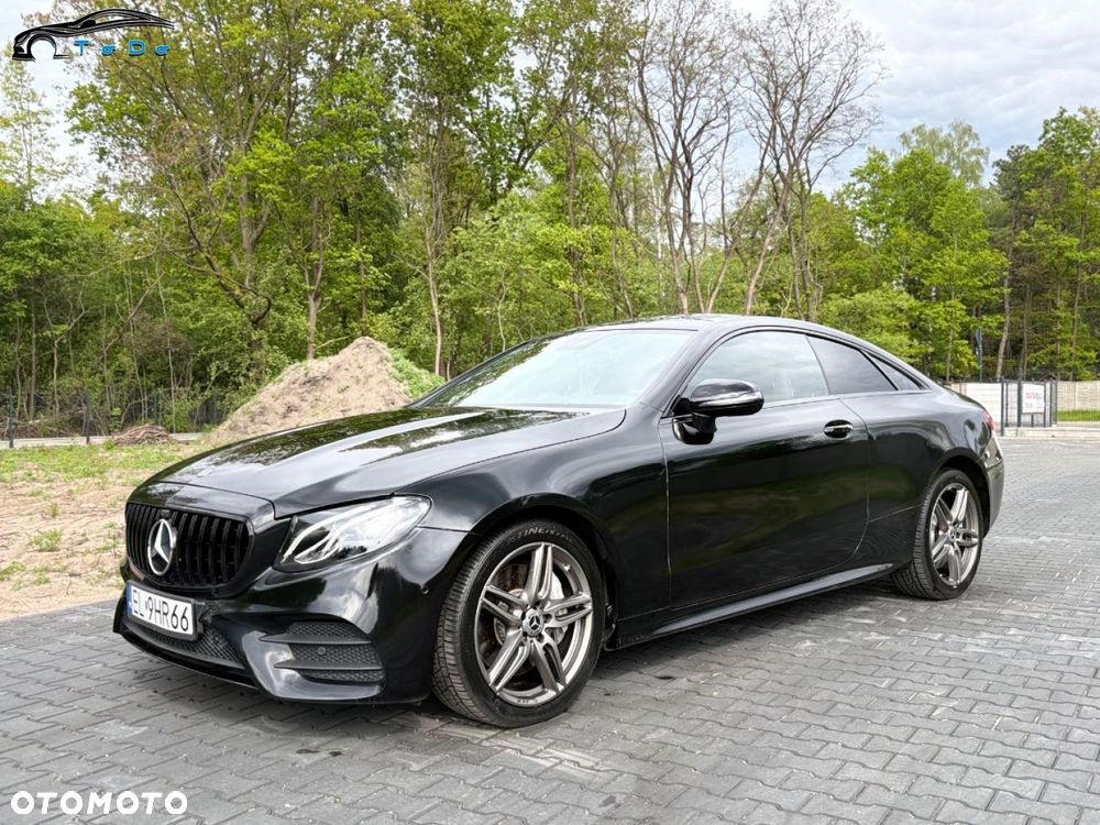 Mercedes-Benz Klasa E 400 4Matic 9G-TRONIC 25th Anniversary Edition - 13