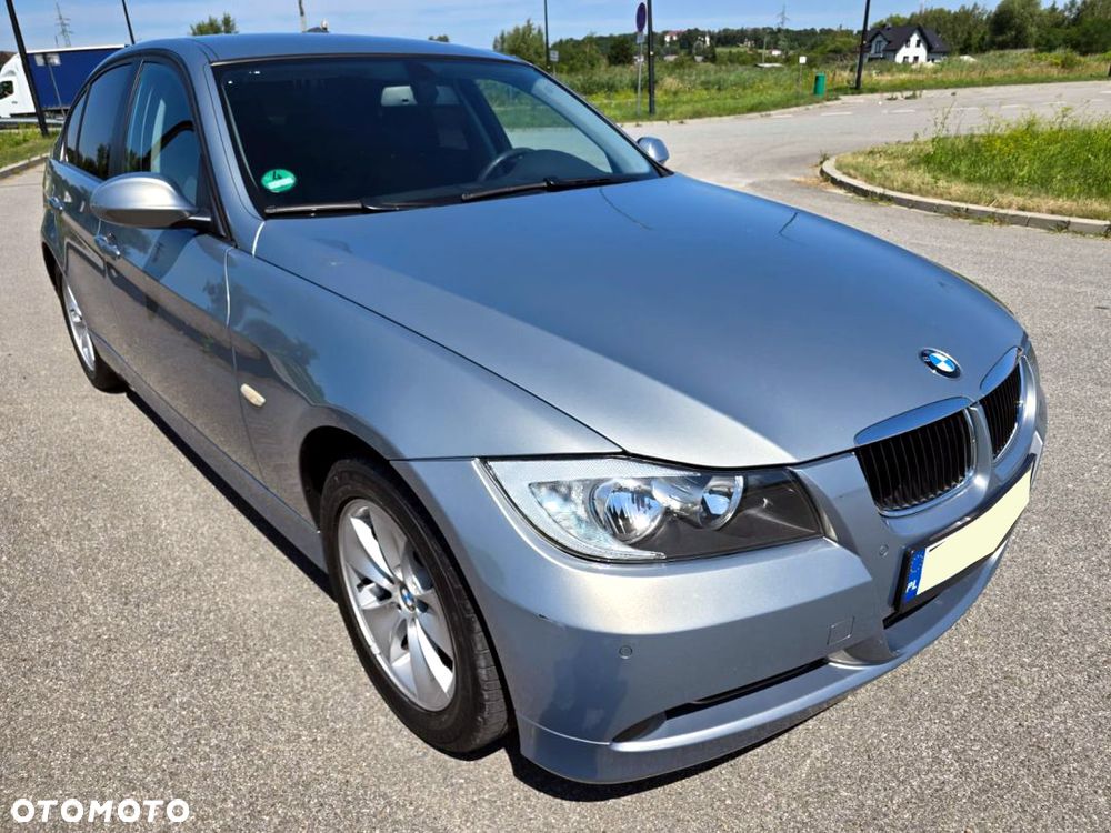 BMW Seria 3 - 34