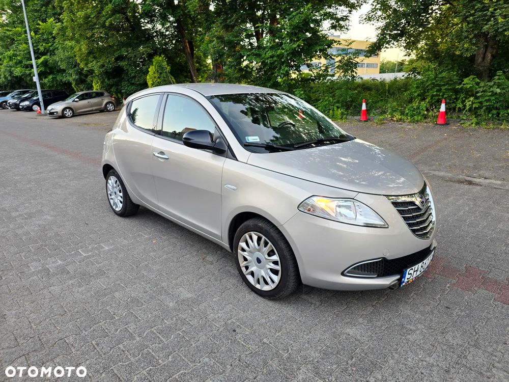 Lancia Ypsilon 1.2 8V Platinum S&S EU6 - 5