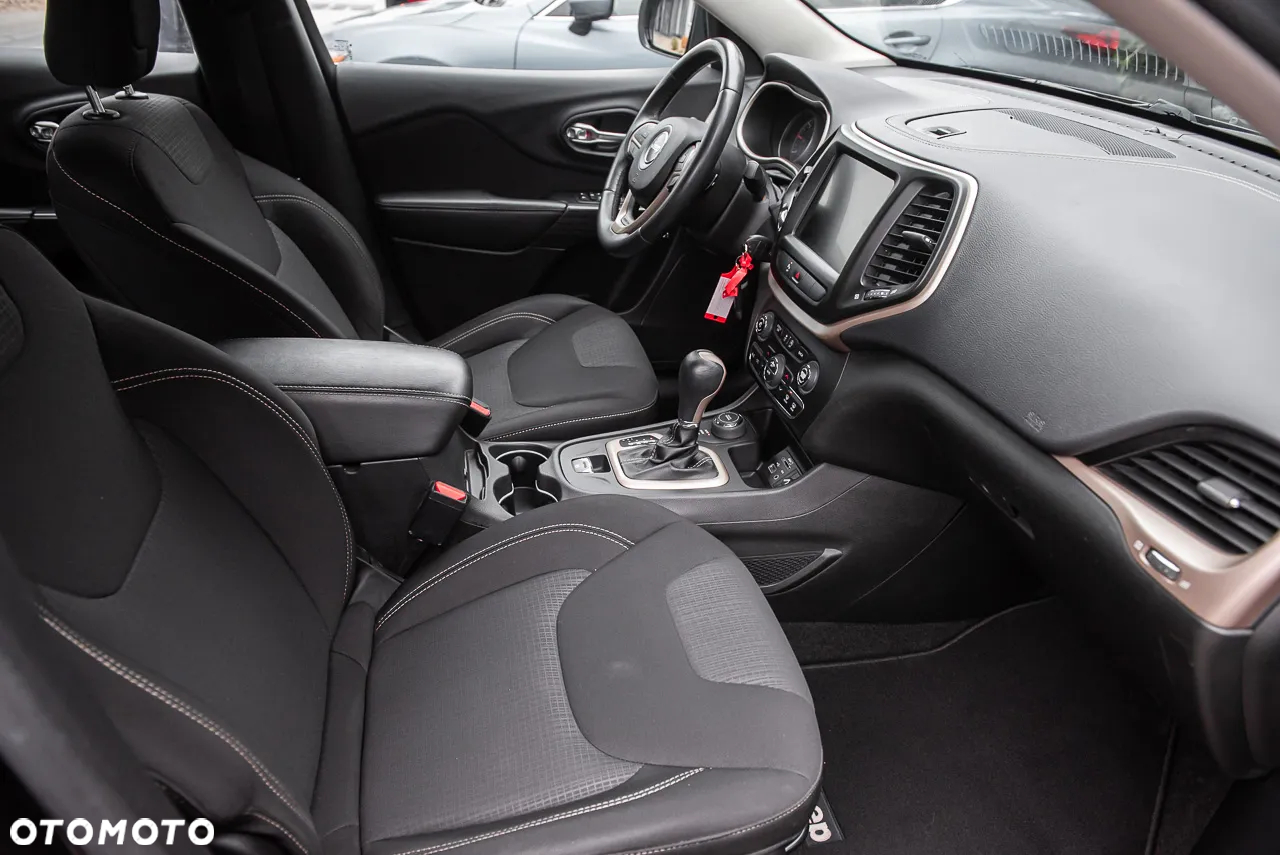 Jeep Cherokee 2.0 MJD Active Drive II Limited - 29