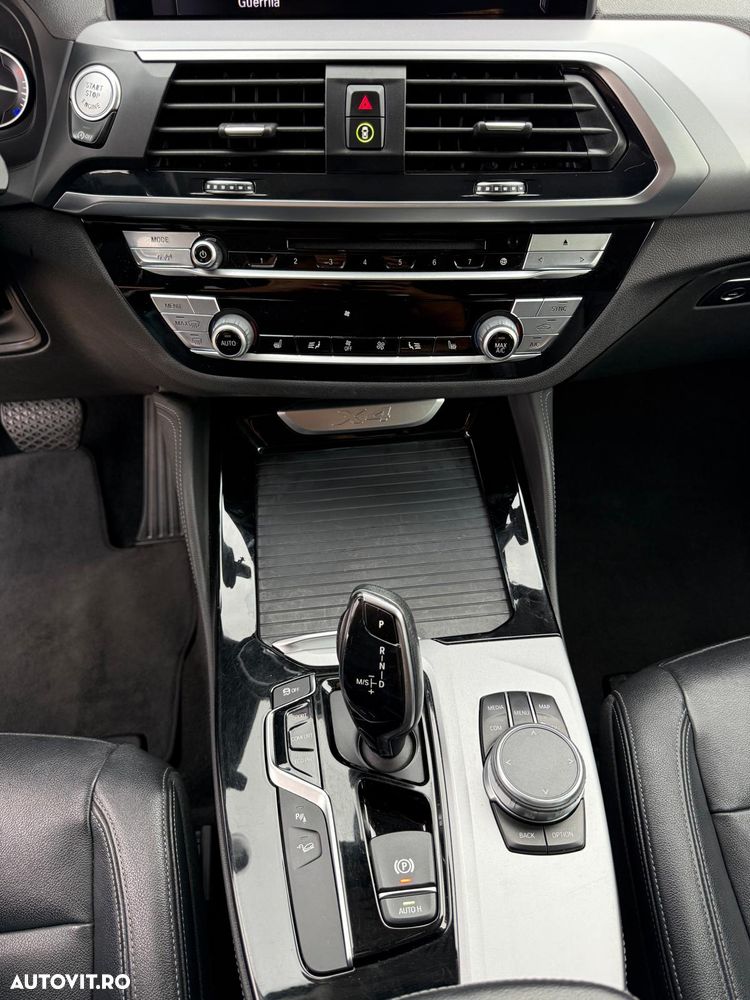 BMW X4 xDrive20d - 17