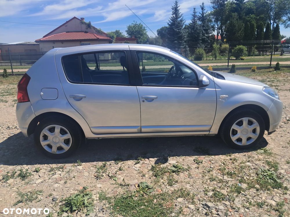 Dacia Sandero - 9