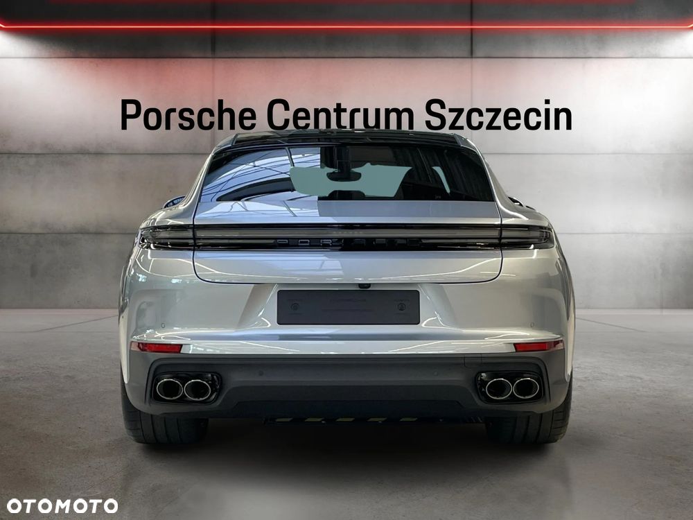 Porsche Panamera 4 E-Hybrid PHEV - 4