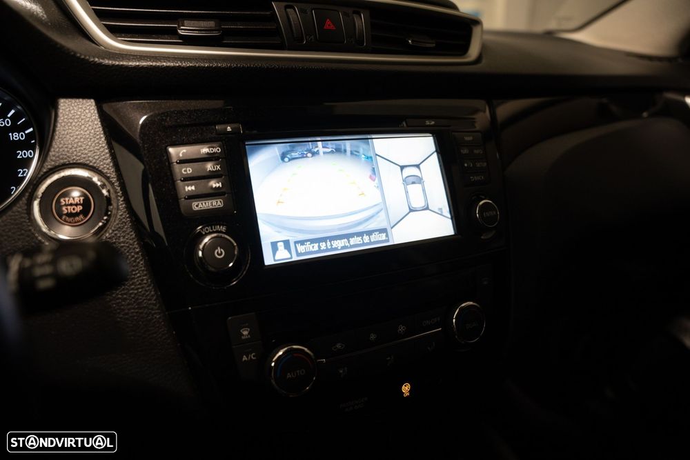 Nissan Qashqai 1.5 dCi N-Connecta - 14