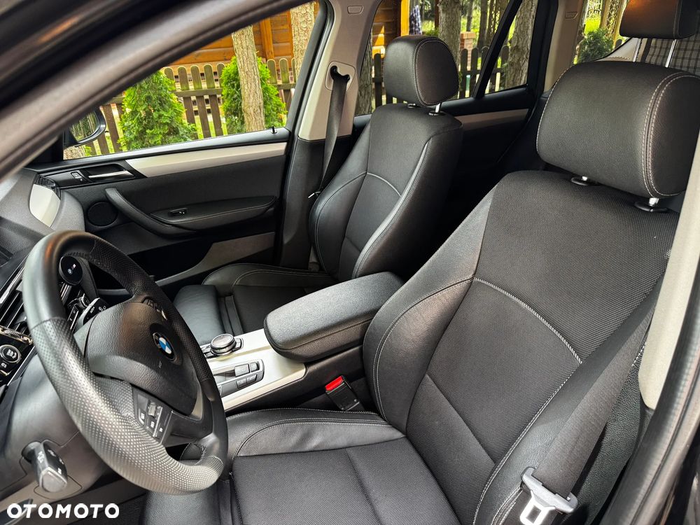 BMW X3 xDrive20d - 14