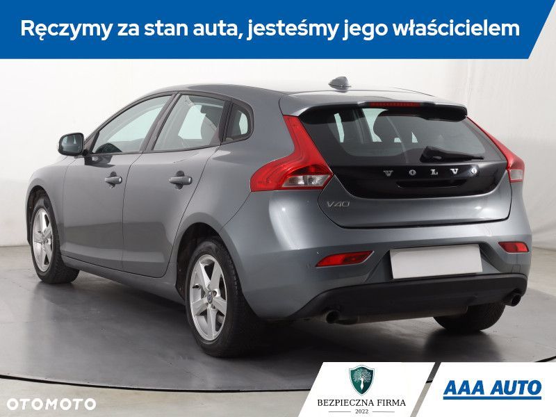 Volvo V40 - 6