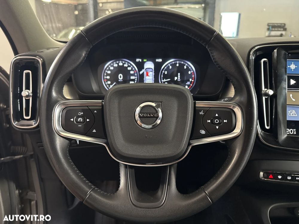 Volvo XC 40 - 16