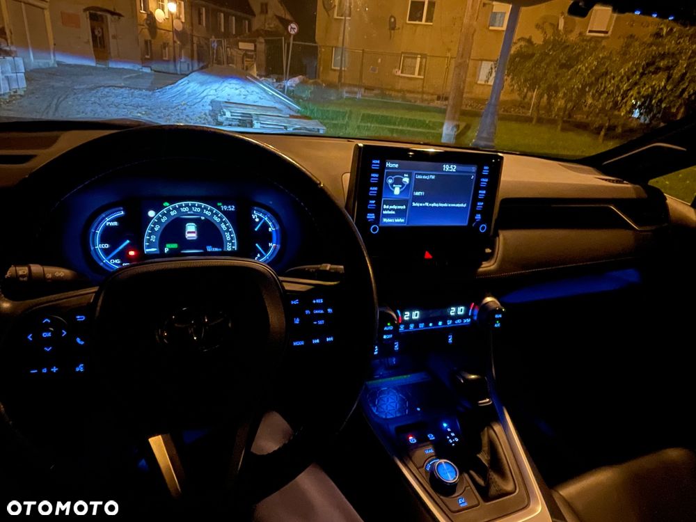 Toyota RAV4 2.5 Hybrid Black Edition by JBL 4x4 - 37