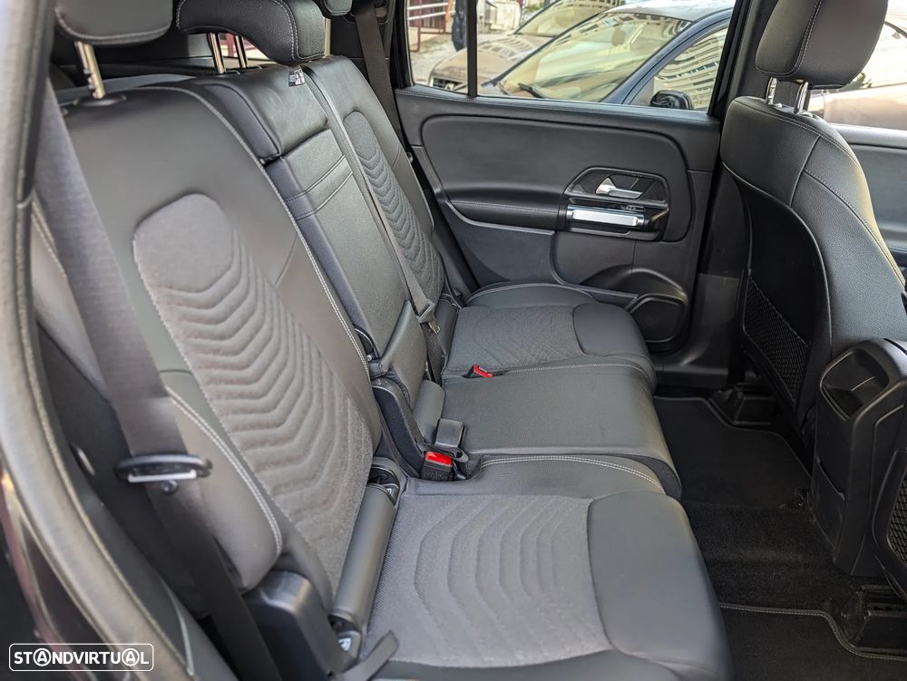 Mercedes-Benz GLB 200 Progressive - 12