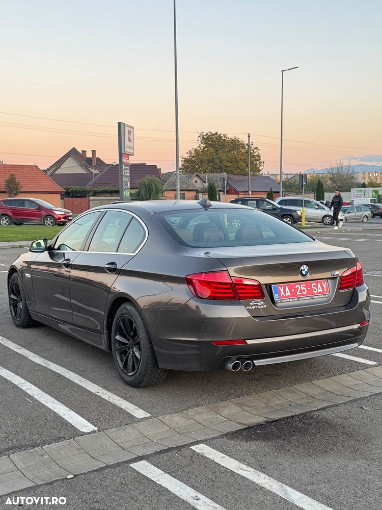 BMW Seria 5 520d Aut. - 3
