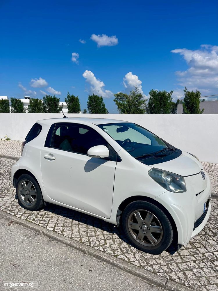 Toyota iQ 1.4 D-4D - 2