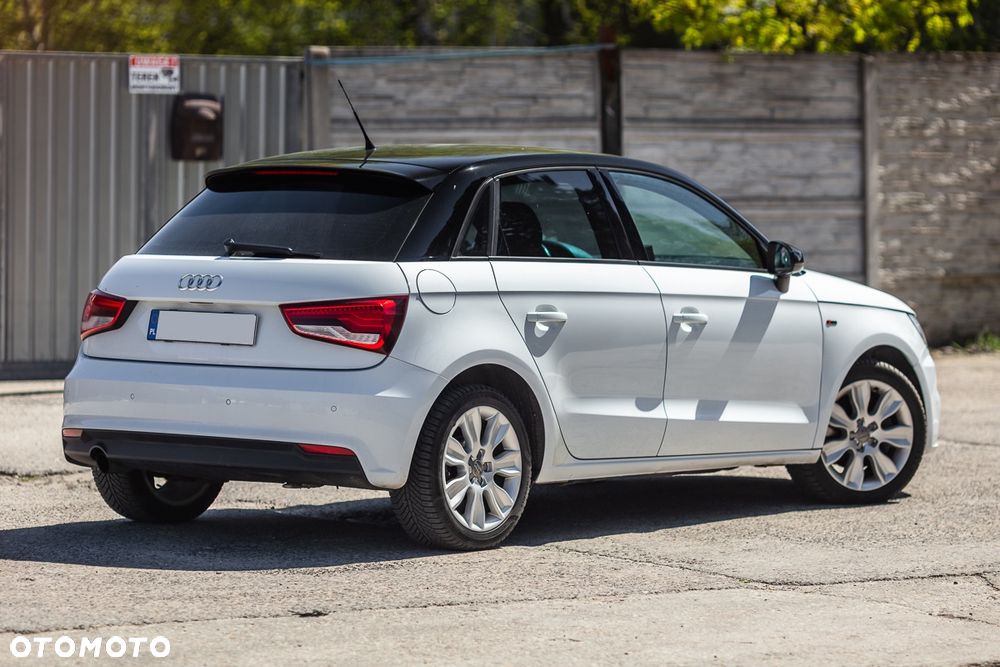 Audi A1 Sportback 1.6 TDI Sport S tronic - 13